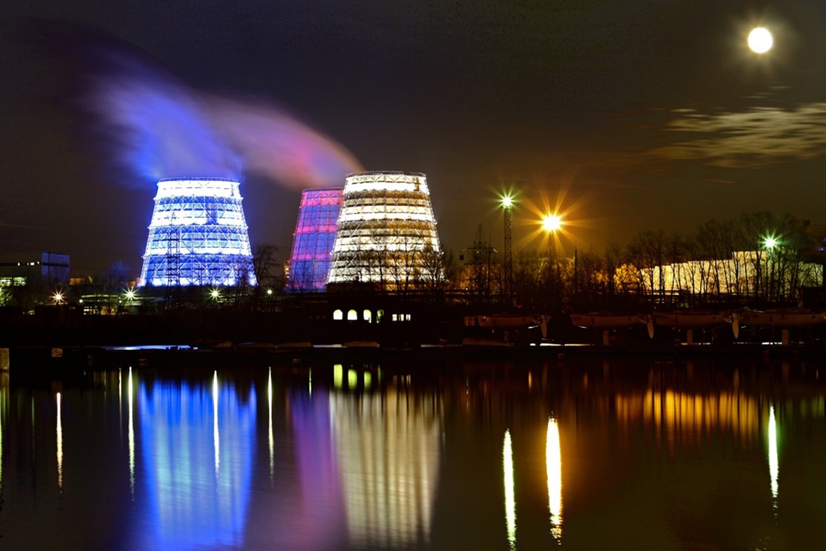 Благовещенская ТЭЦ стала первой тепловой станцией на Дальнем Востоке с архитектурной подсветкой