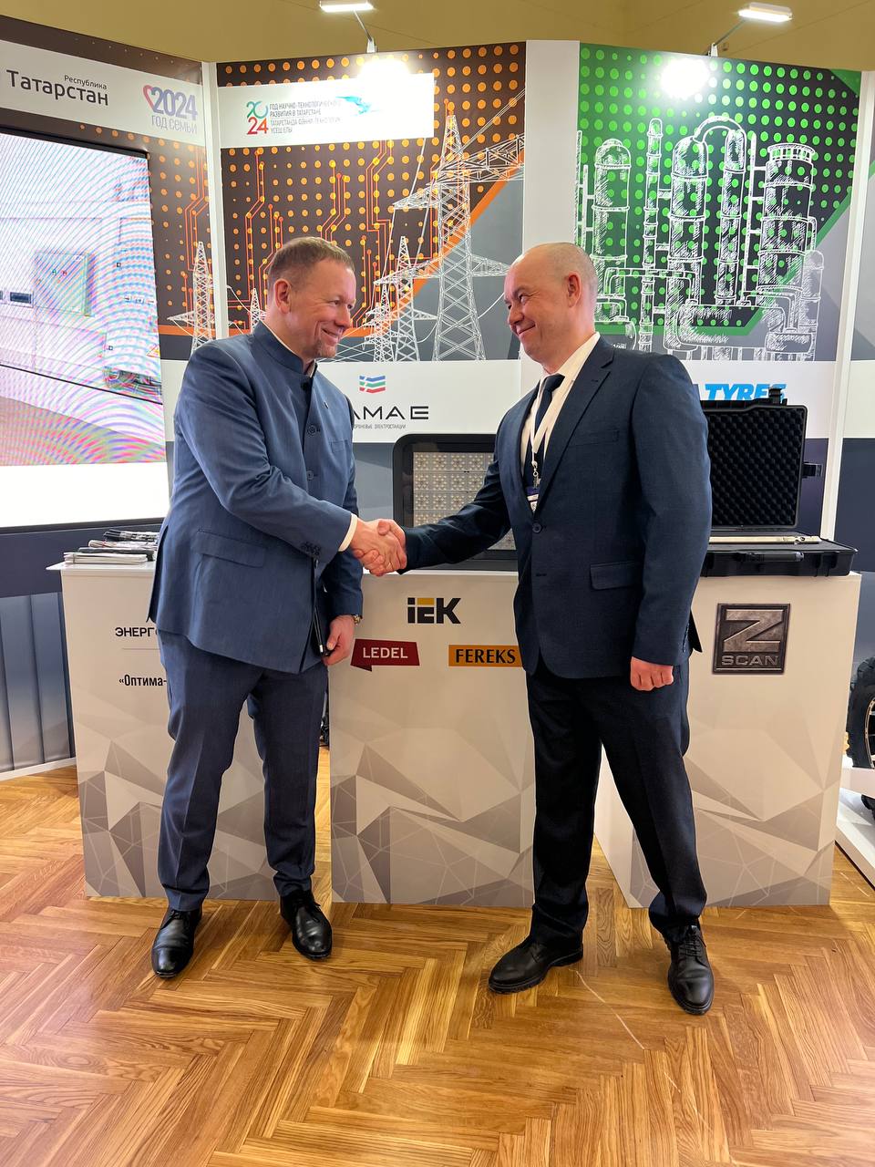 Прожекторы LEDEL и FEREKS презентовали Раису Татарстана 