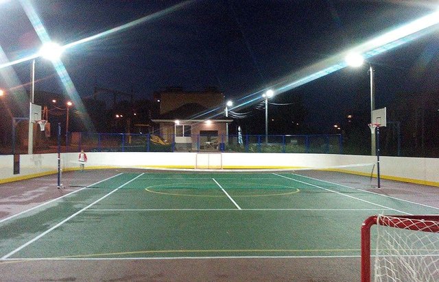 Спортивный стадион